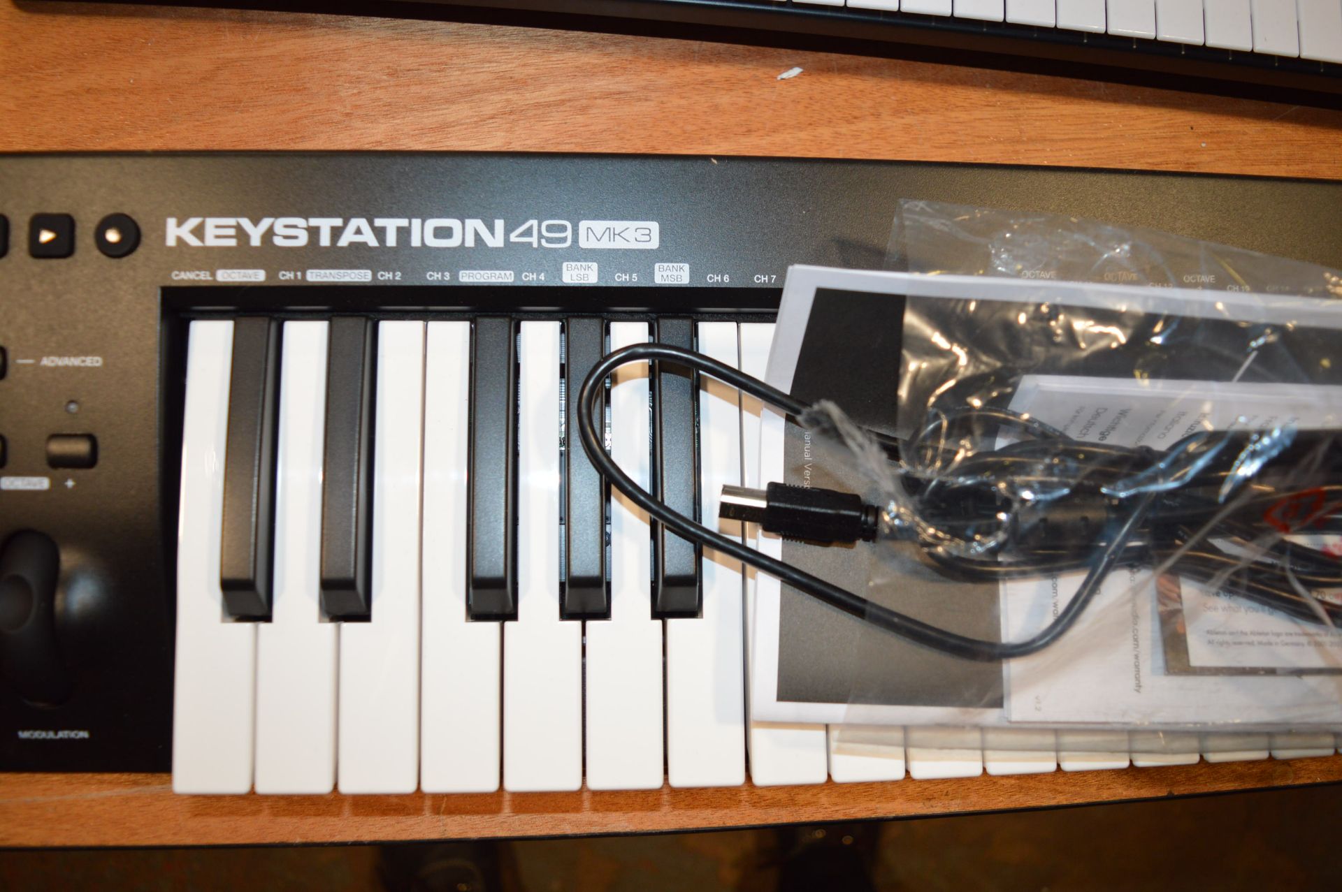 *M Audio Key Station 49 Mk3 Keyboard - Image 2 of 3