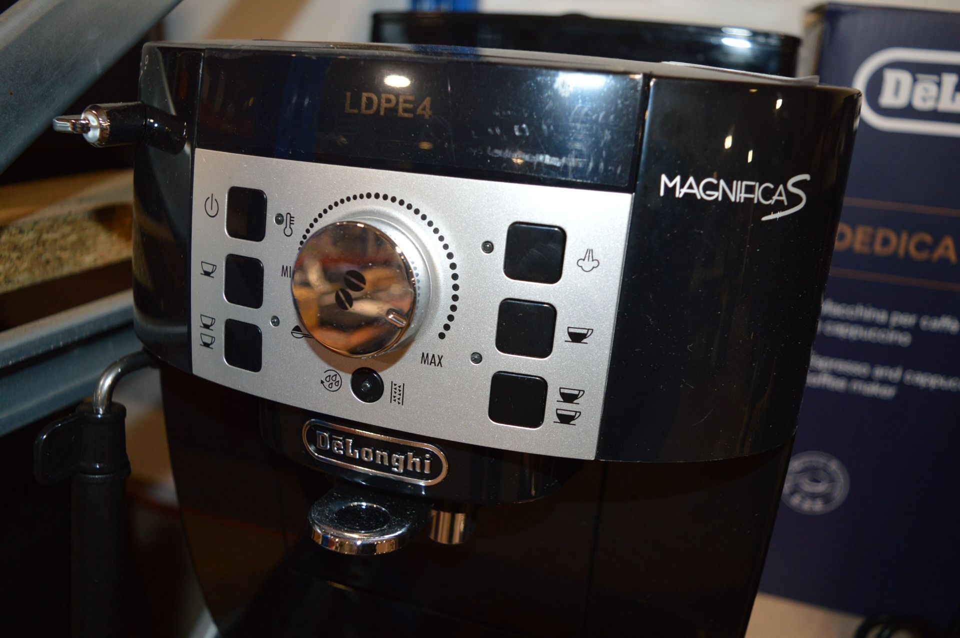 *Delonghi LDPE4 Coffee Machine - Image 2 of 2