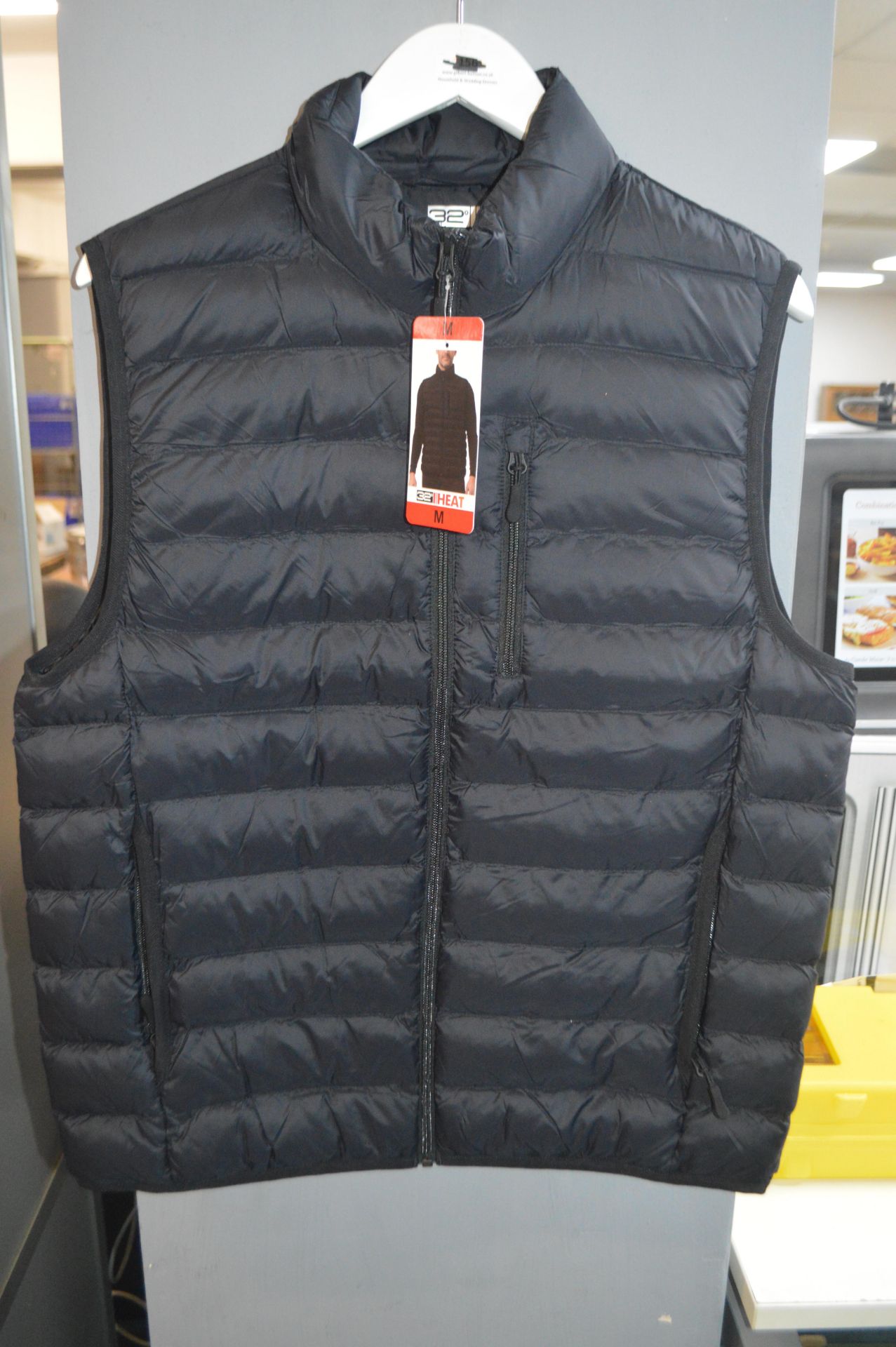 *32 Degrees Heat Men's Quilted Body Warmer Size: M