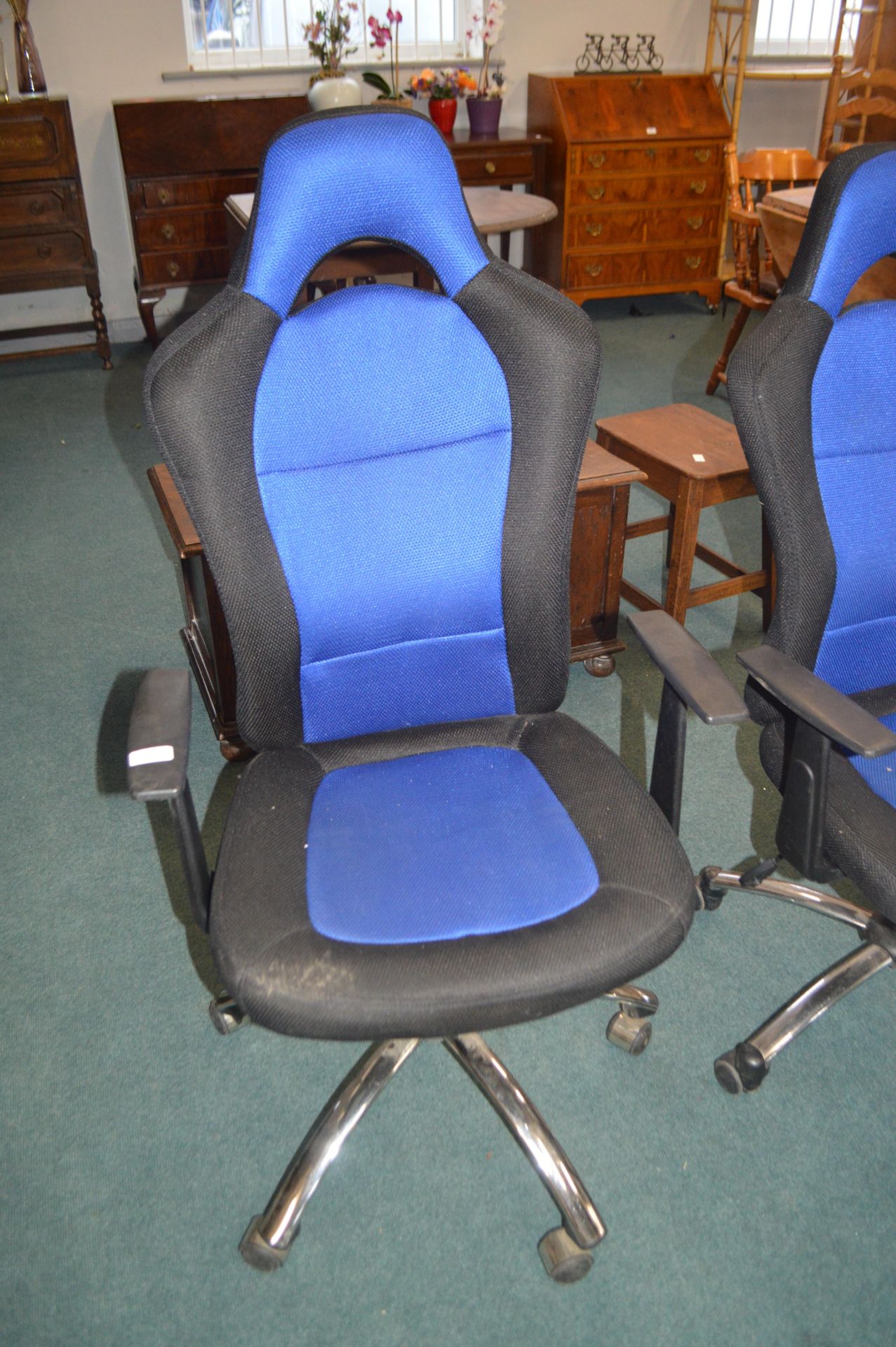 Black & Blue Upholstered Office Swivel Chair
