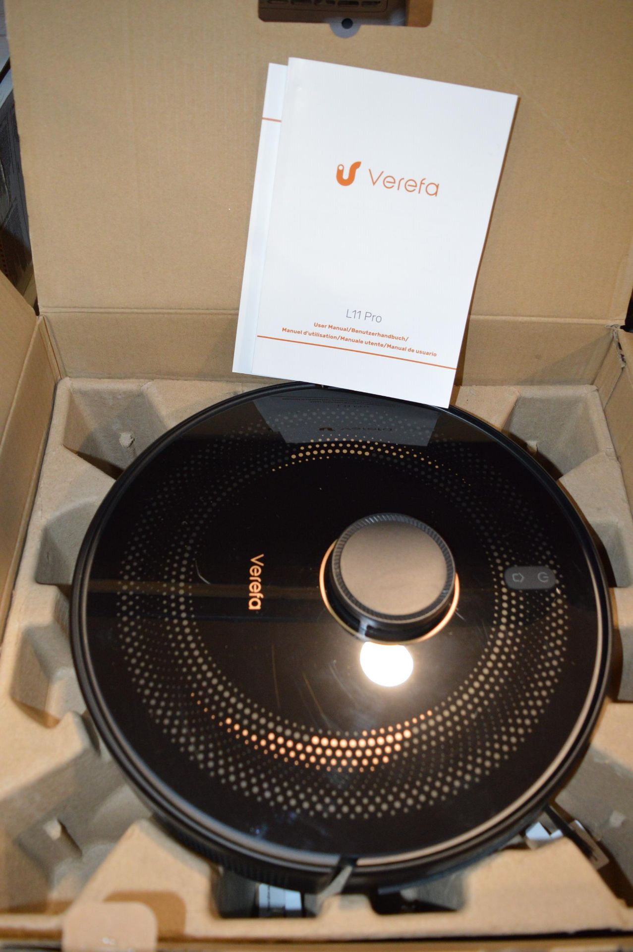 *Verefa Auto Empty Robot Vacuum Cleaner