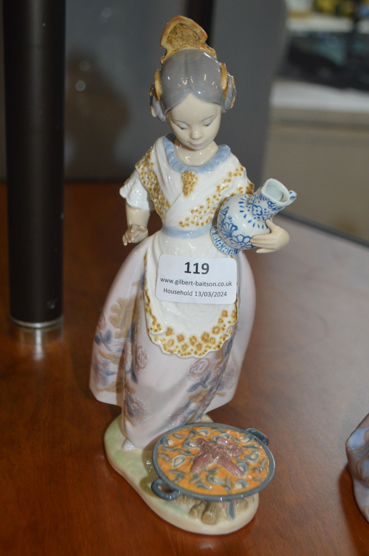Lladro Figurine of a Girl Makin Paella