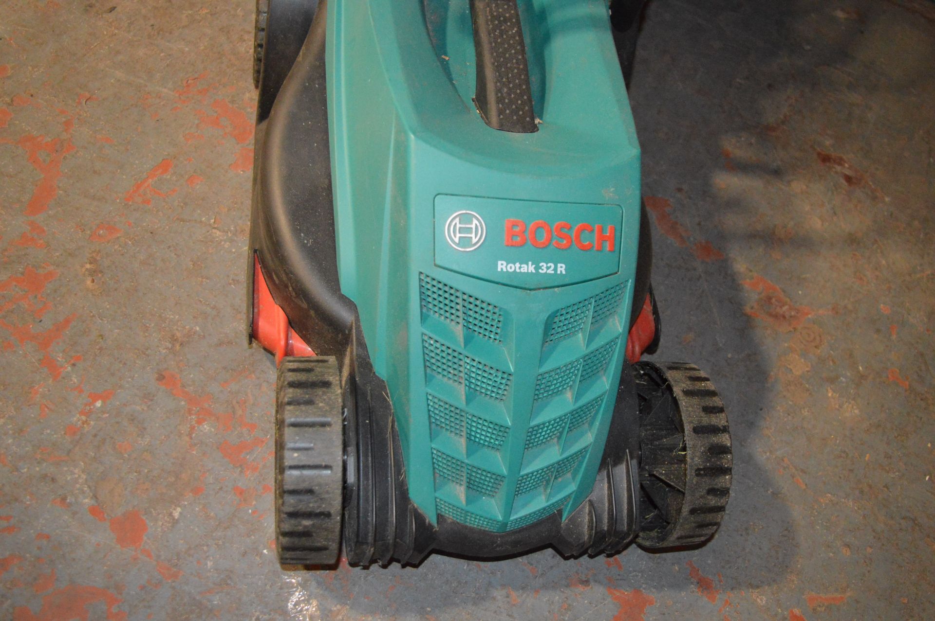 Bosch Rotak 32R Lawnmower - Bild 2 aus 2