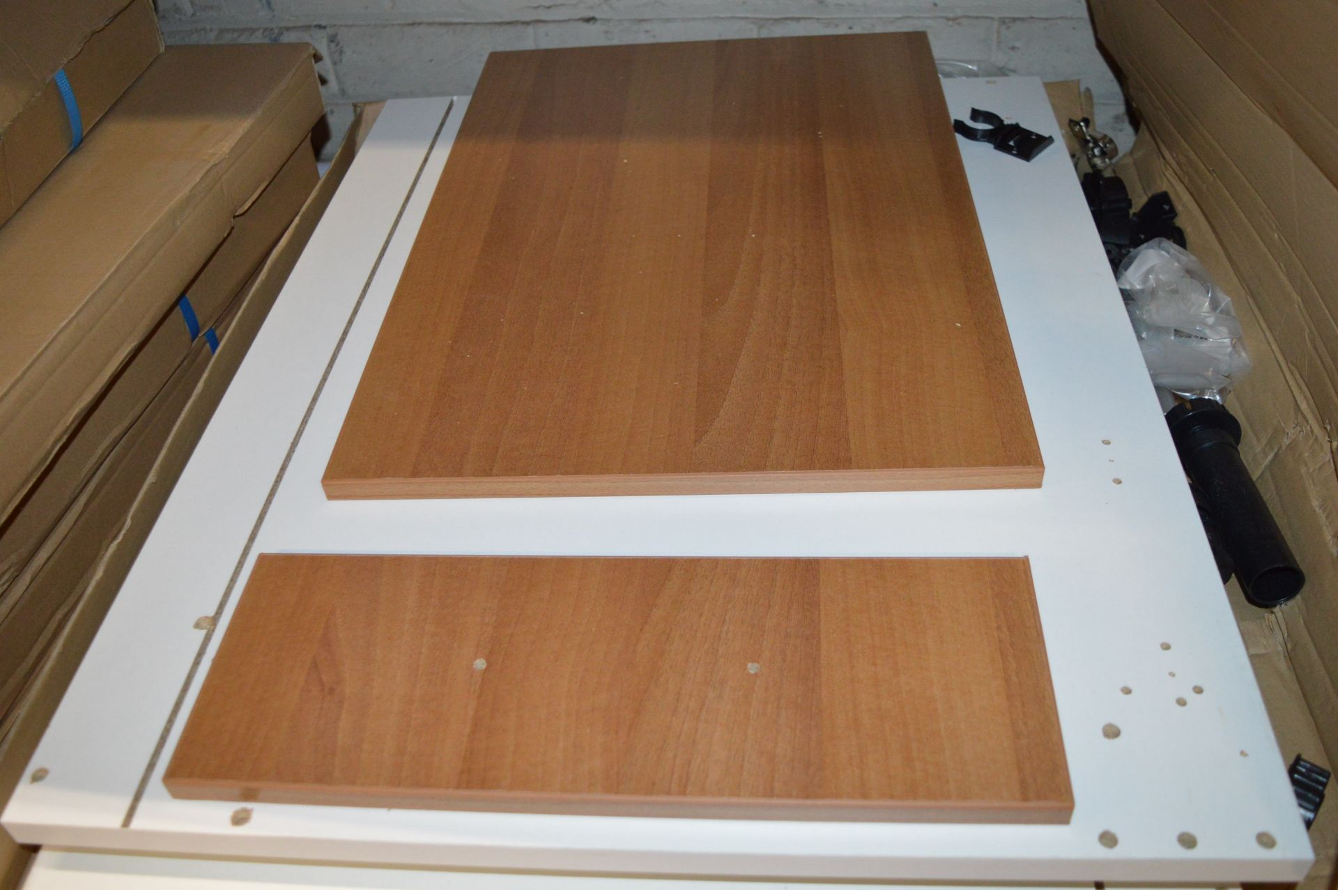 White LH Drawer Line Base Unit with Rosewood Door 400x600mm - Image 3 of 3