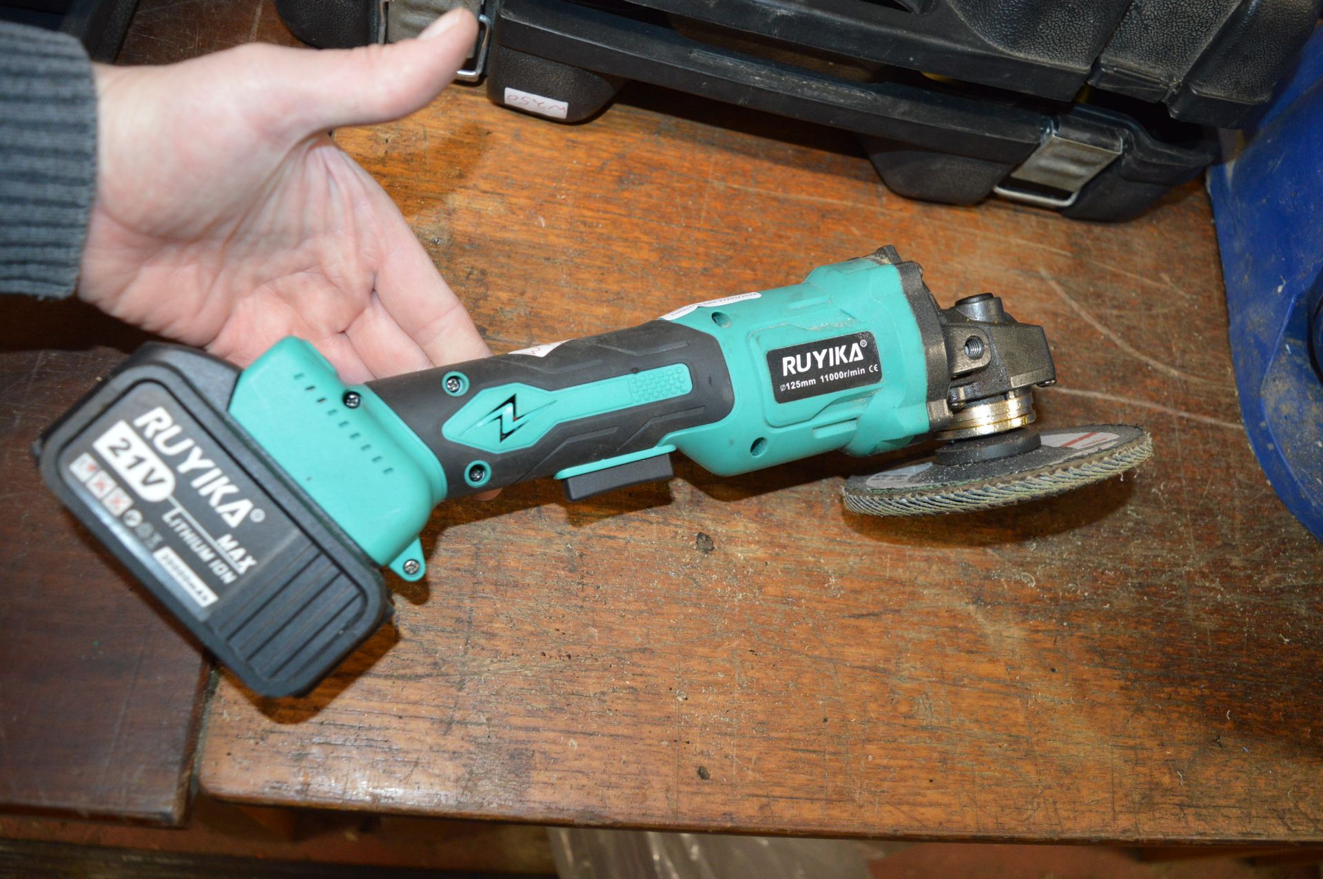 Ruyika Angle Grinder