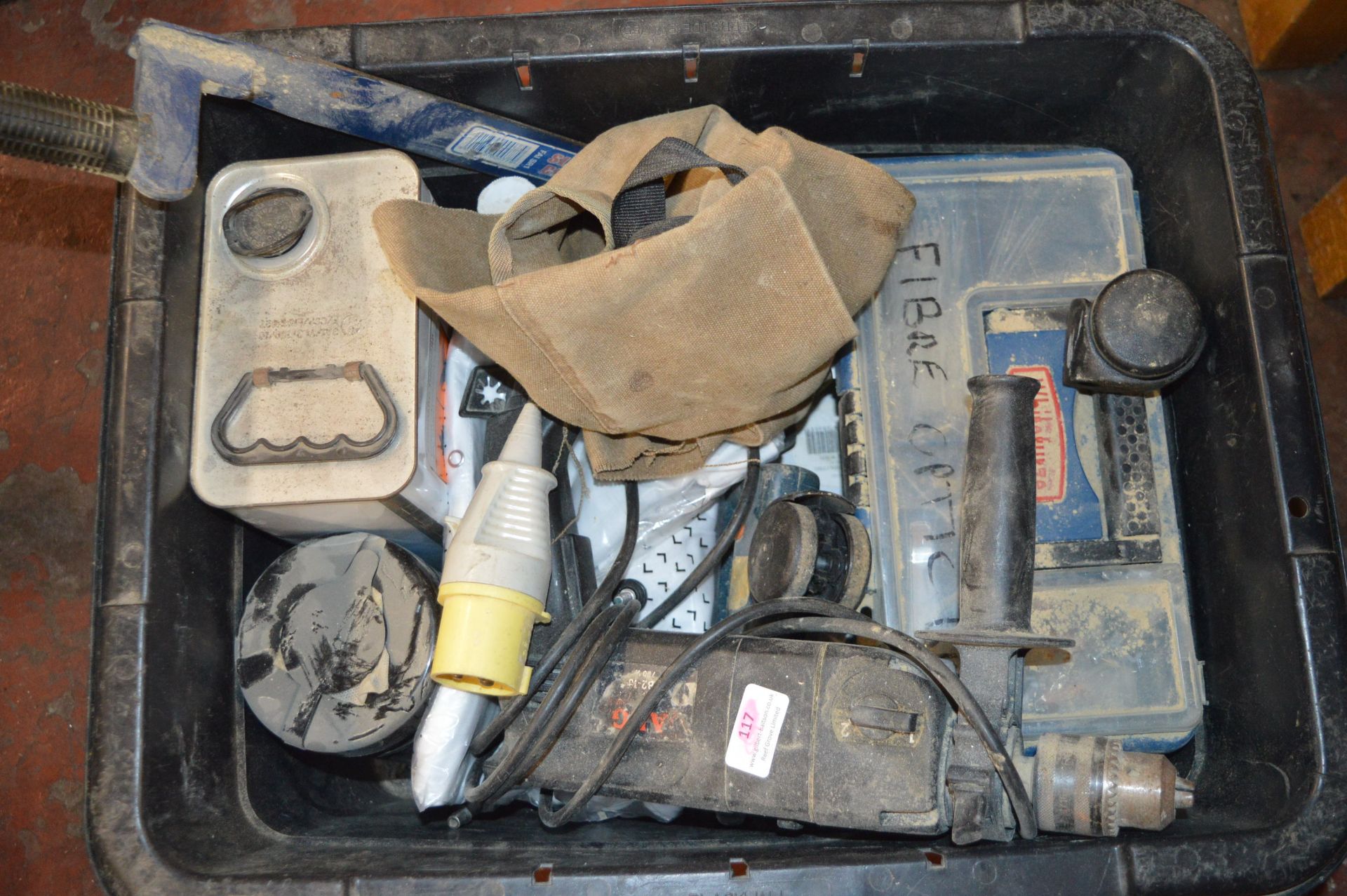 Two Assorted Boxes Containing 240v Circular Saw, 1 - Image 3 of 3