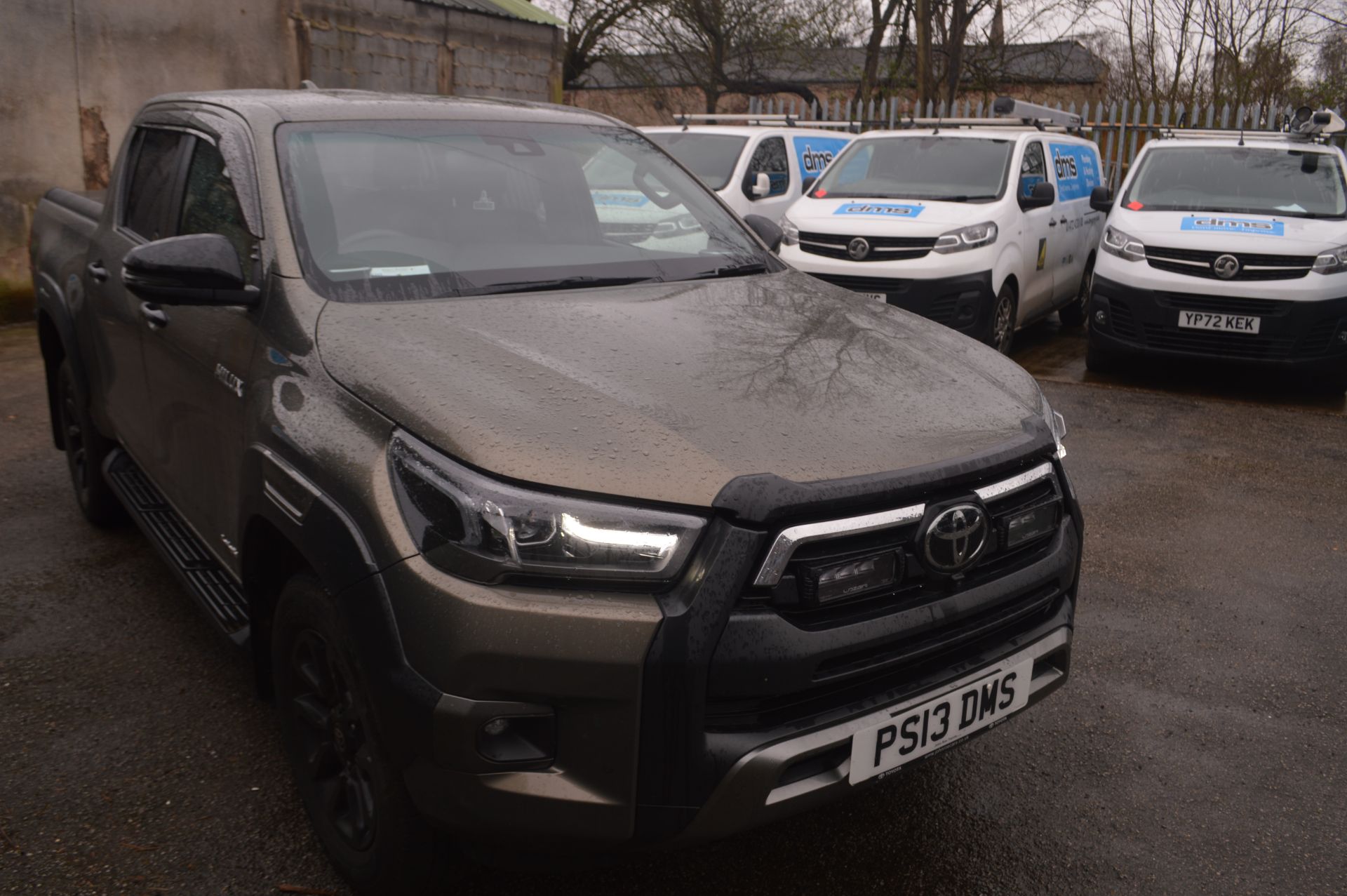 *Toyota Hilux Invincible X Double Cab, Reg: PS13 DMS, (Orig Reg: YW71 APF), Mileage: 26770 - Bild 15 aus 15