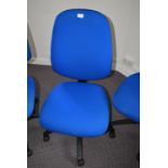 *Blue Gas Lift Operators Chair (Location: 64 King Edward St, Grimsby, DN31 3JP, Viewing Tuesday