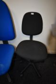 *Charcoal Operators Chair (Location: 64 King Edward St, Grimsby, DN31 3JP, Viewing Tuesday 26th,