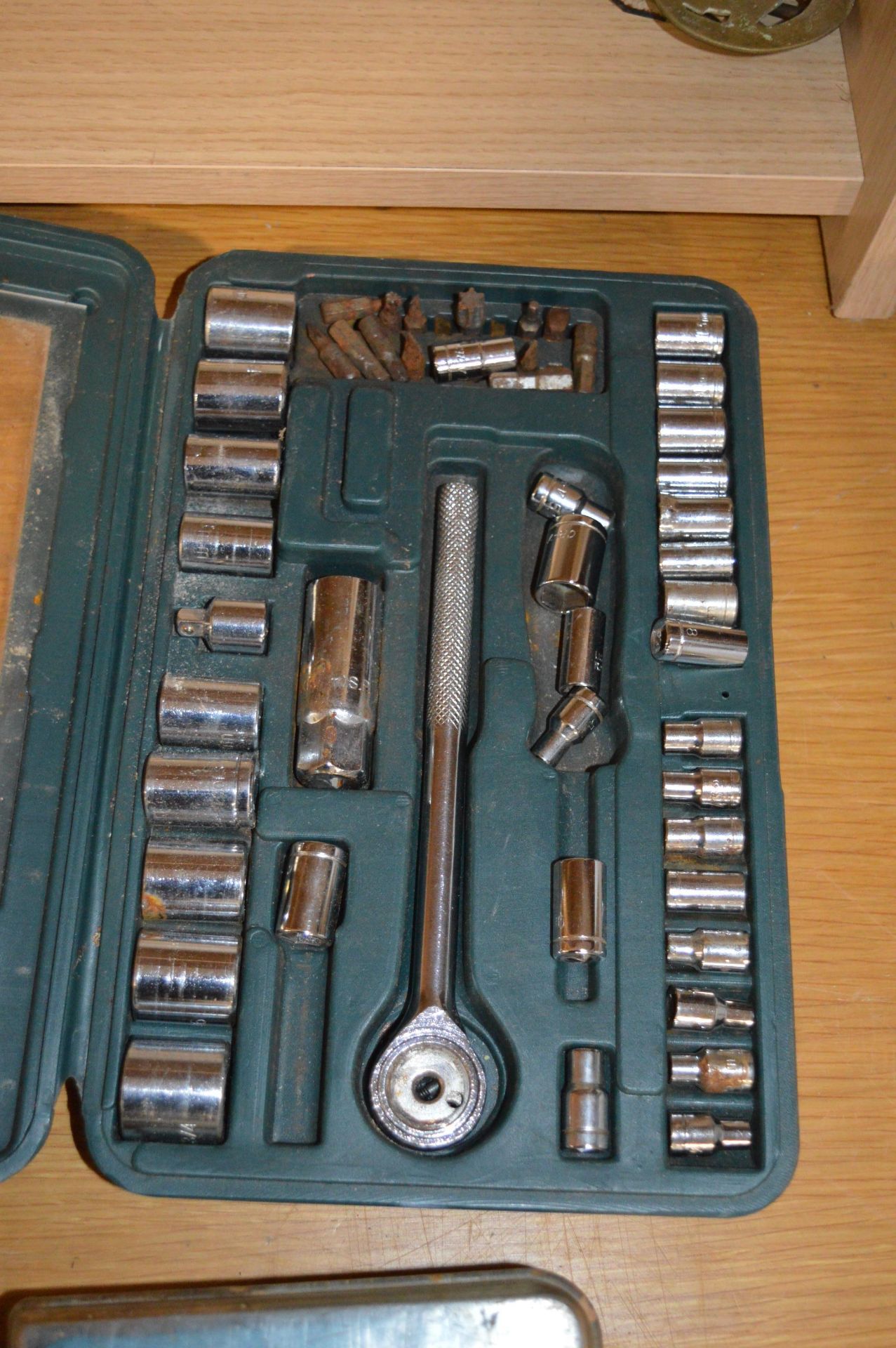 Hand Riveter, and a Socket Set - Image 2 of 3