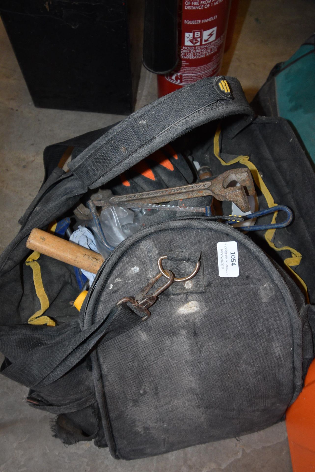 *Toolbag Containing Assorted Plumbing Tools (Location: 64 King Edward St, Grimsby, DN31 3JP, Viewing