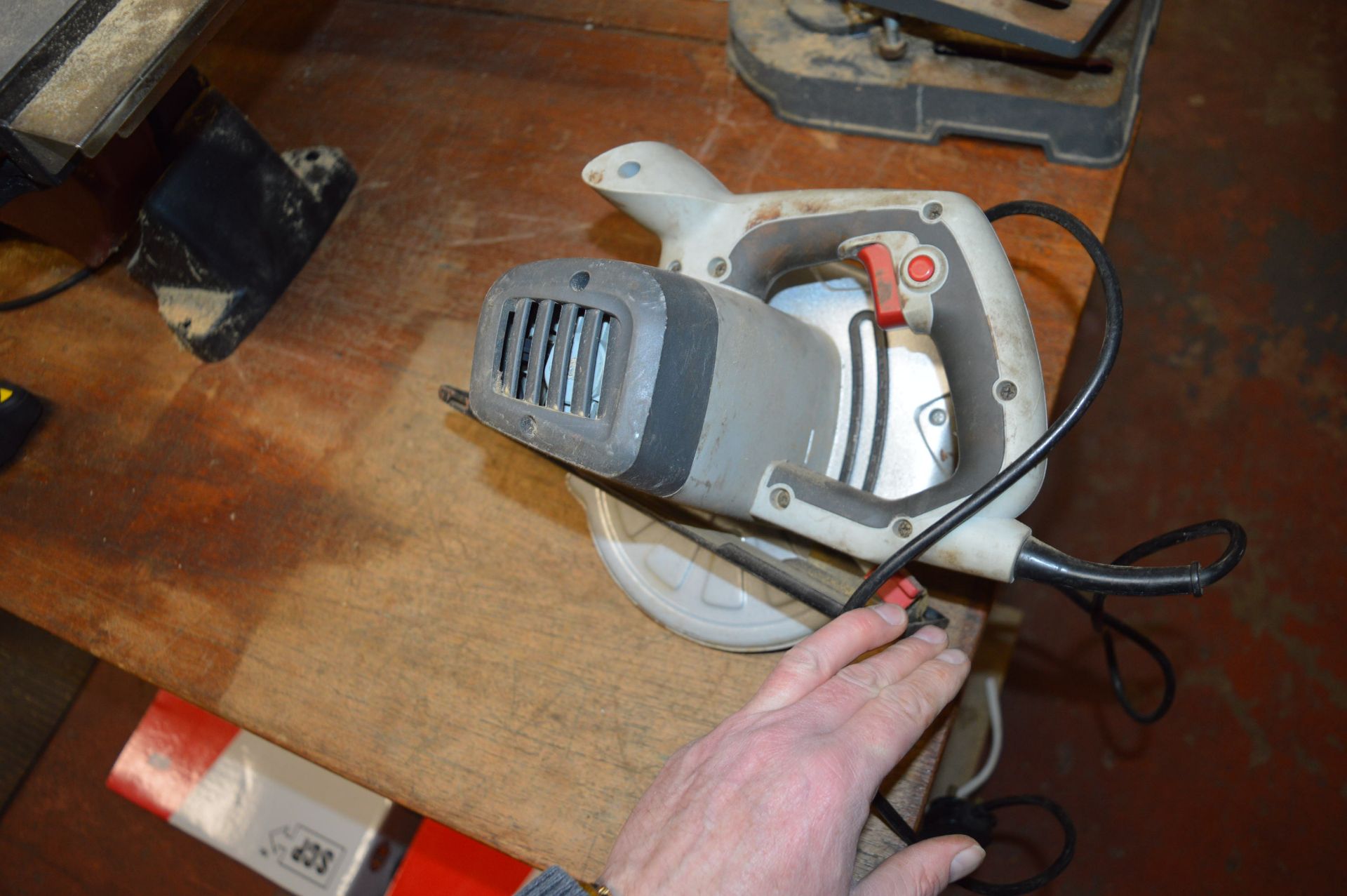 Parker 240v Circular Saw - Image 2 of 3