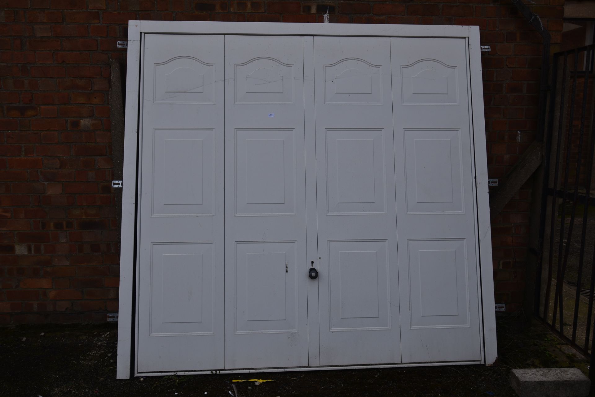 *Hormann Up & Over Garage Door 229cm wide x 218cm high (Location: 64 King Edward St, Grimsby, DN31