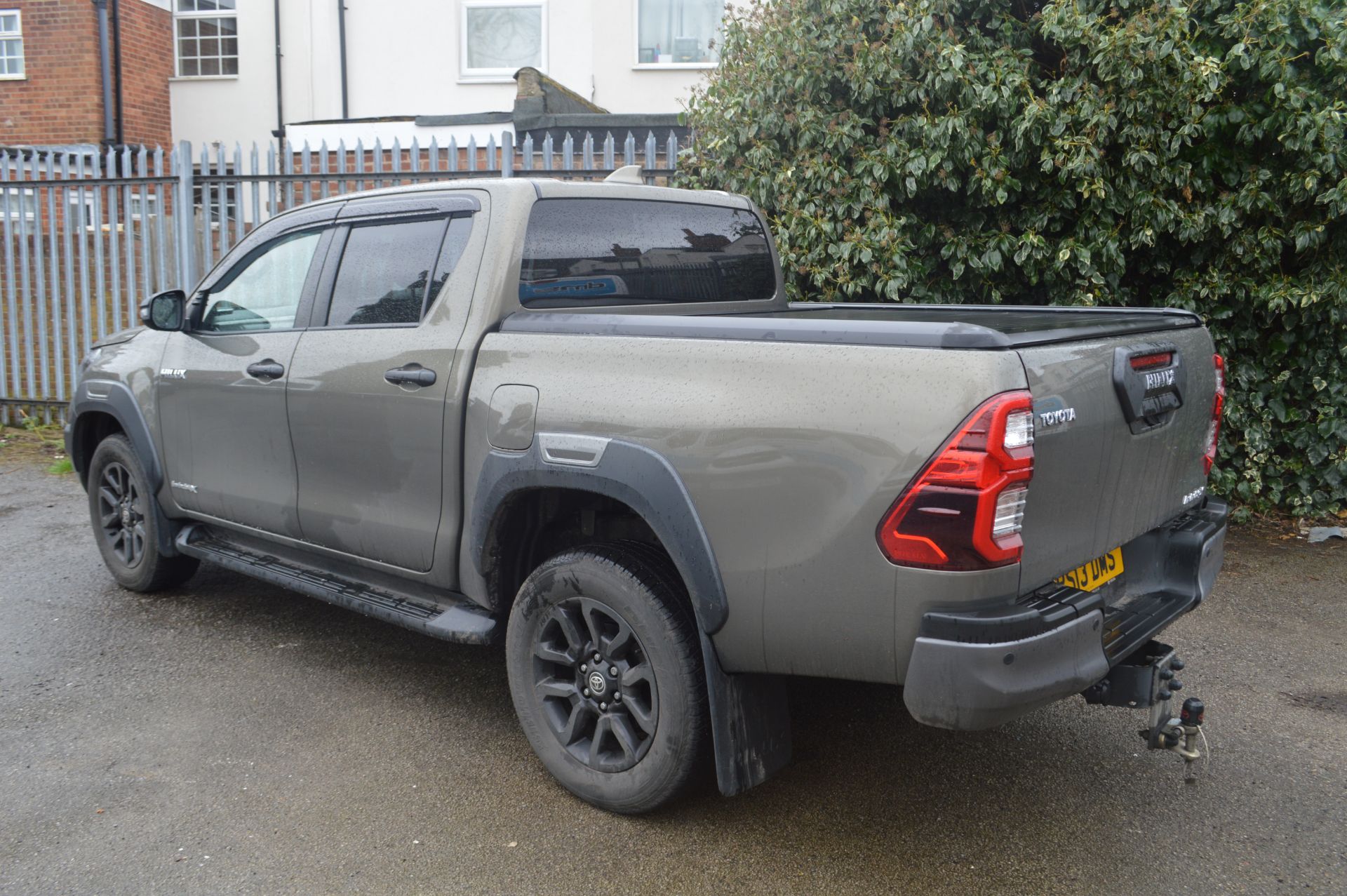 *Toyota Hilux Invincible X Double Cab, Reg: PS13 DMS, (Orig Reg: YW71 APF), Mileage: 26770 - Bild 9 aus 15