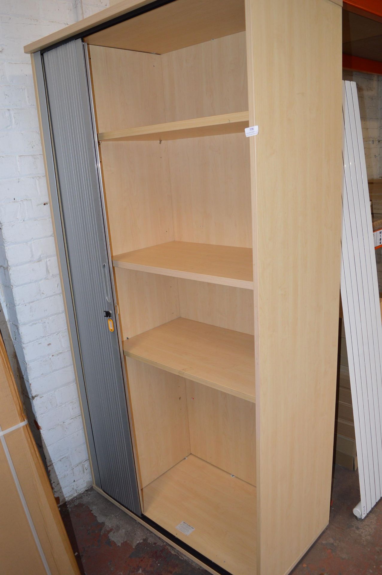 200cm Storage Cabinet - Image 2 of 3