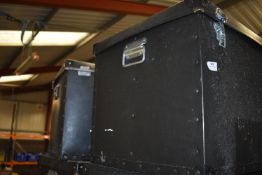 *Two Flight Cases 58x48x46cm