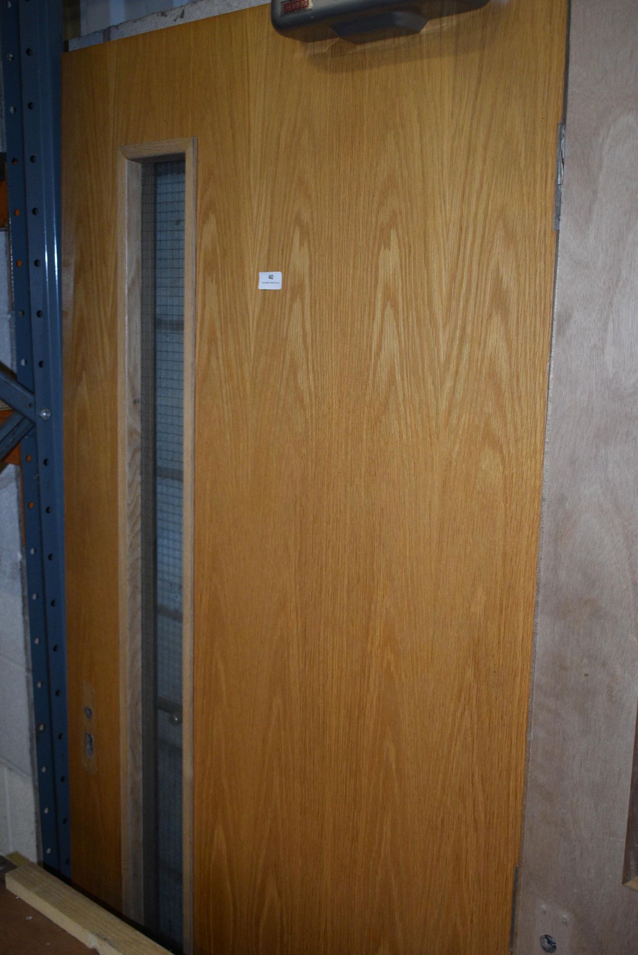 *Oak Veneered Fire Door with Glass Panel and Door Closure 198cm x 84cm x 40mm