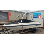 *Bayliner 16ft Ski Boat with Four Cylinder Petrol Engine, Mercury Alpha One Leg, Fusion Stereo,