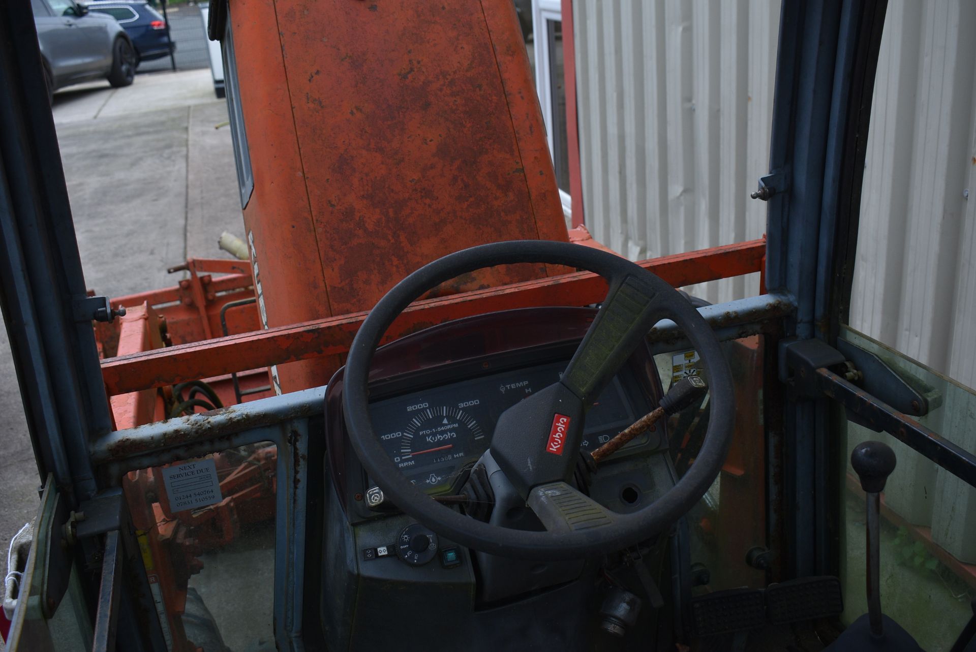 *Kubota ST30 Garden Tractor with LA350ST Front Loader - Image 4 of 6