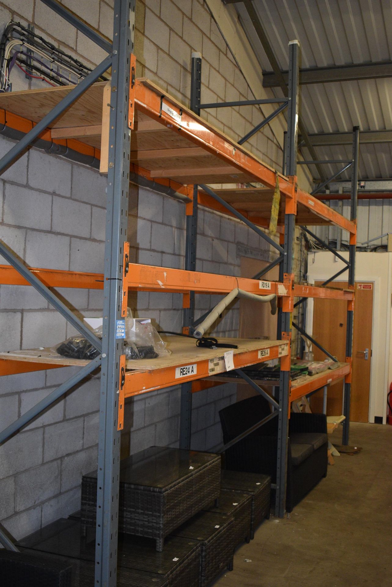 *Two Bays of Dexion Speed Lock Racking 270x90cm x 370cm high Comprising 3 Uprights & 12 Beams with - Bild 2 aus 2