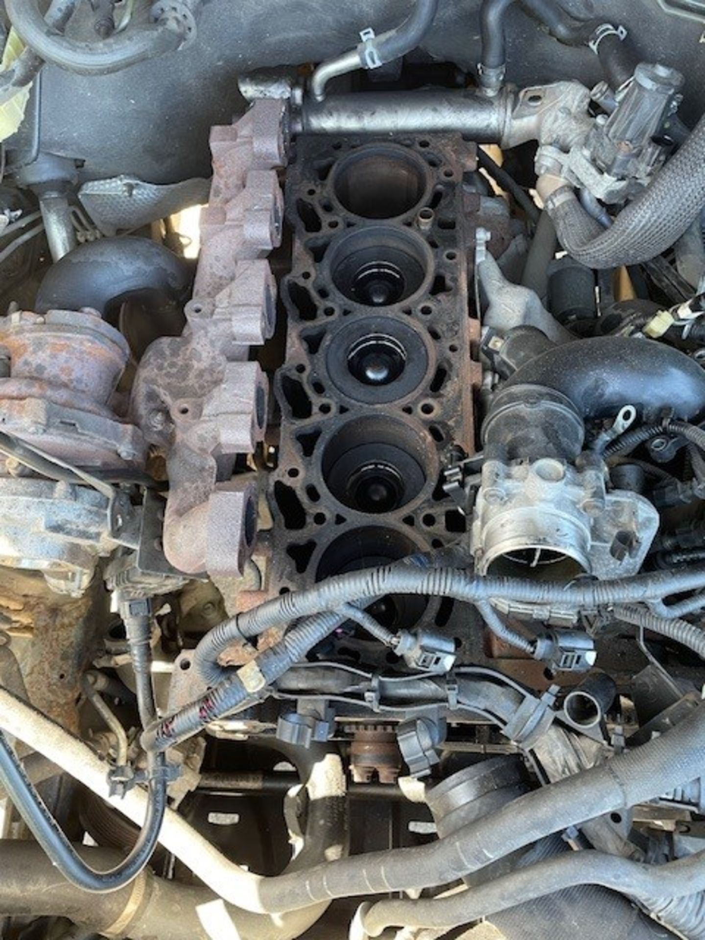 *Ford Ranger Reg: YT15 RXD (with faults) - Bild 14 aus 16