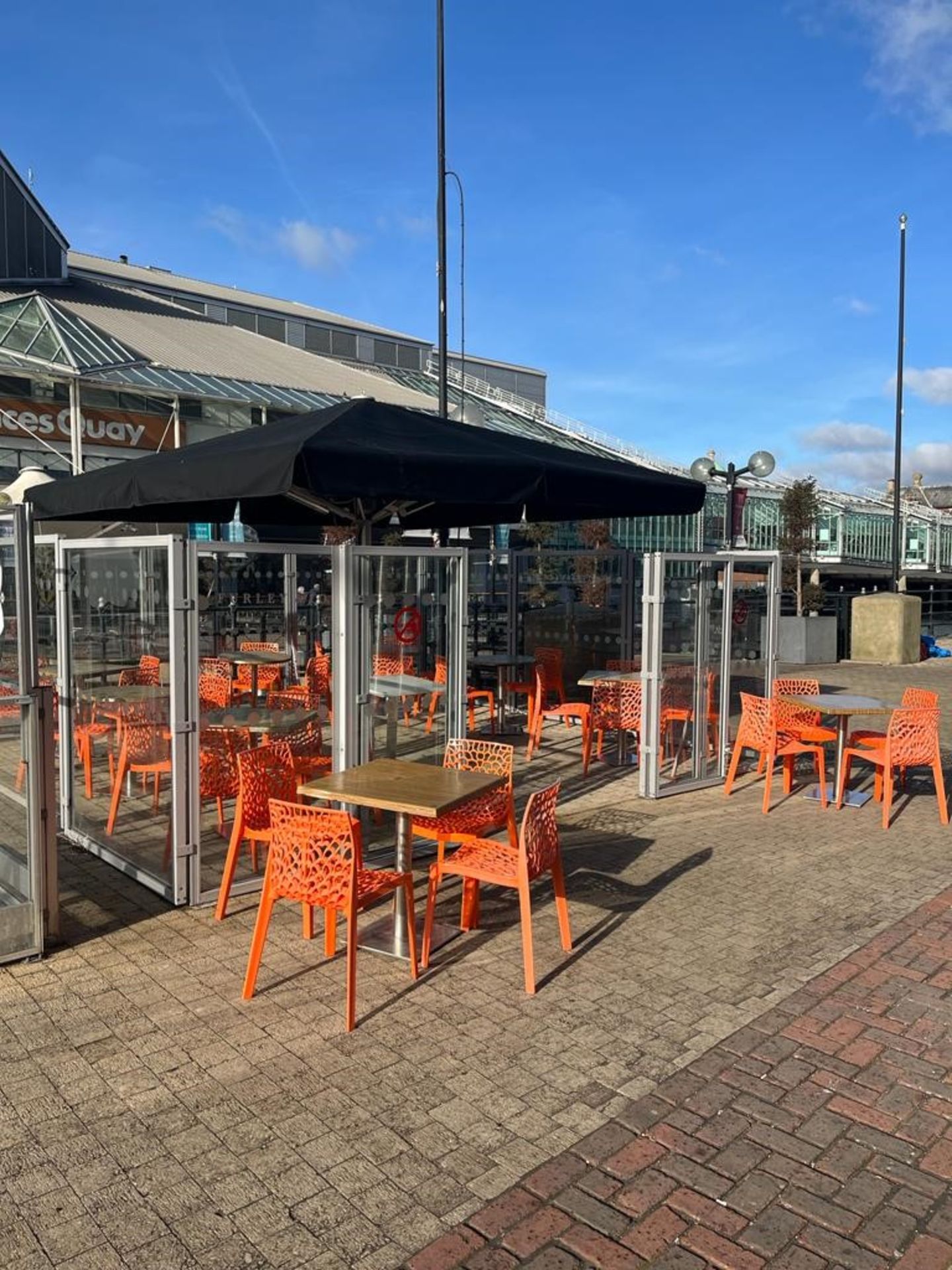 Quantity of Outdoor Glass Screening with Parasol & Heater (situated in Hull) - Image 2 of 3