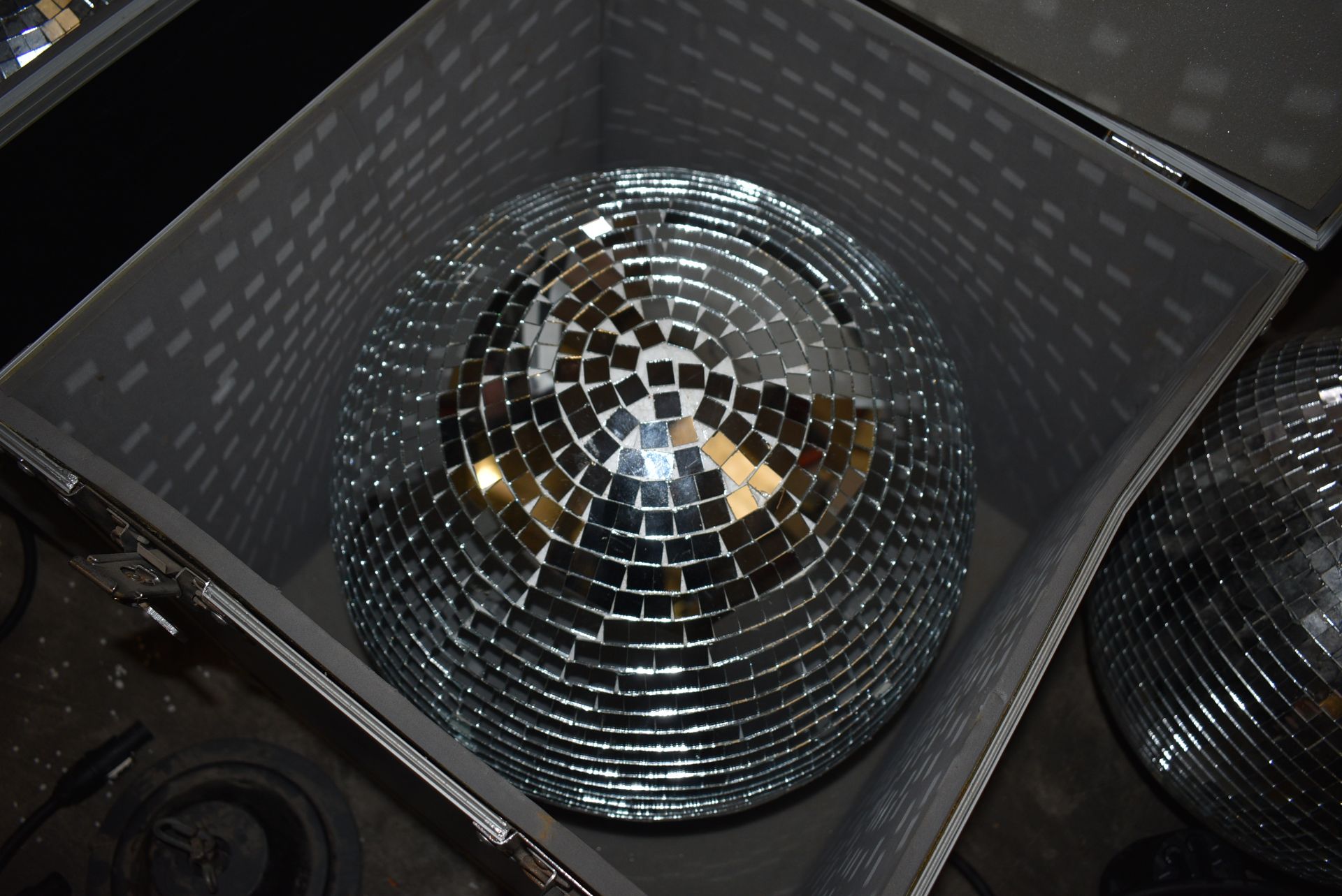 *Mirrored Ball with Flight Case, Pinspots and Motor
