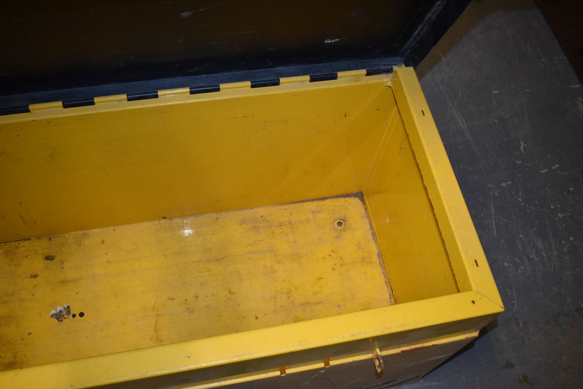 *Van Vault Outback Tool Chest - Image 2 of 3