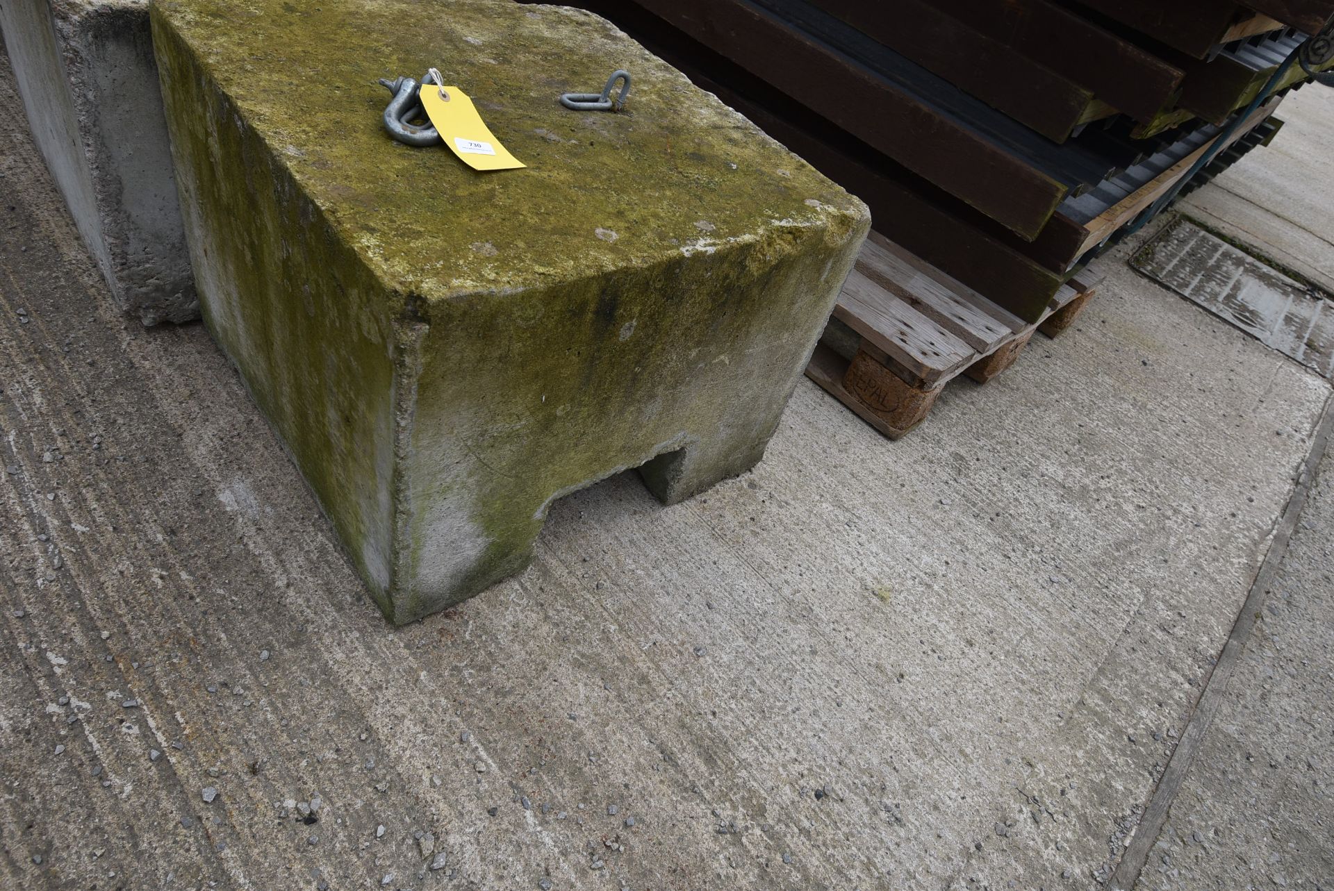 *Concrete Weight Block with Lifting Eyes - Image 2 of 2