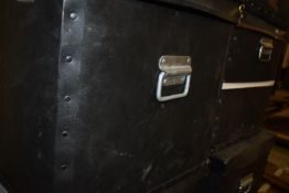 *Two Flight Cases 58x48x46cm