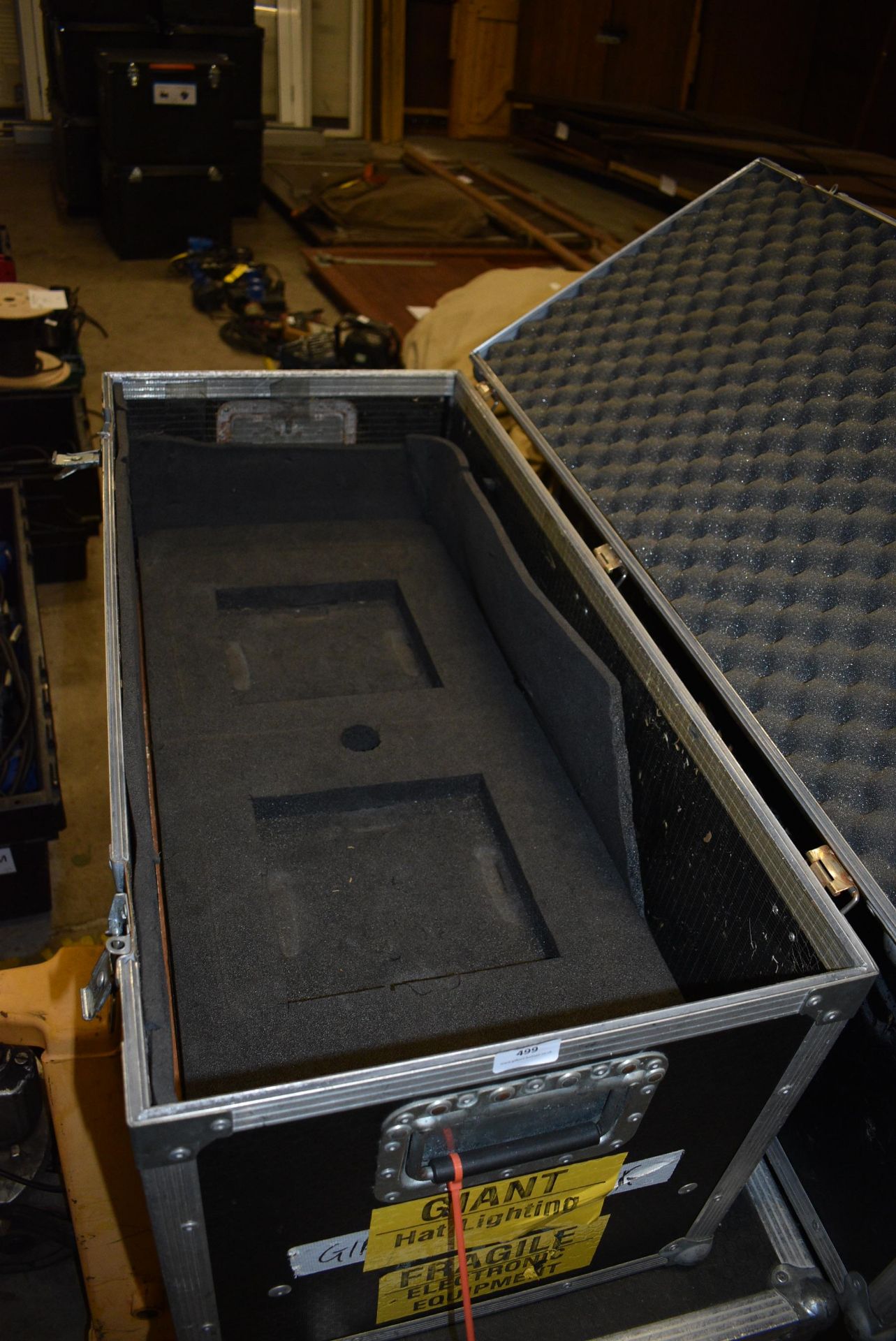 *Heavy Duty Aluminium Flight Case with Hinged Lid 94x45x46cm - Image 3 of 3