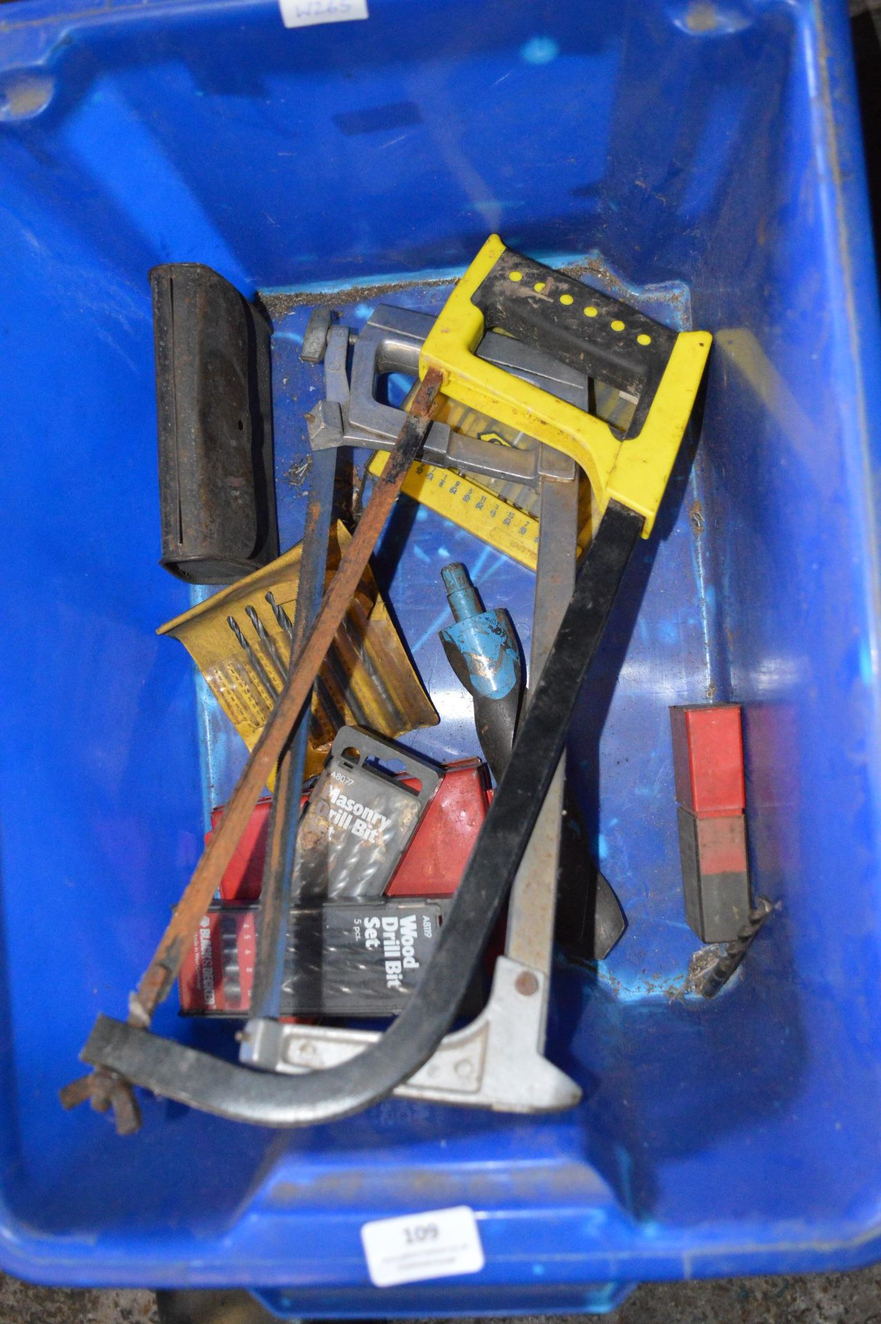 Box of Assorted Drills and Two Hacksaws - Image 2 of 2