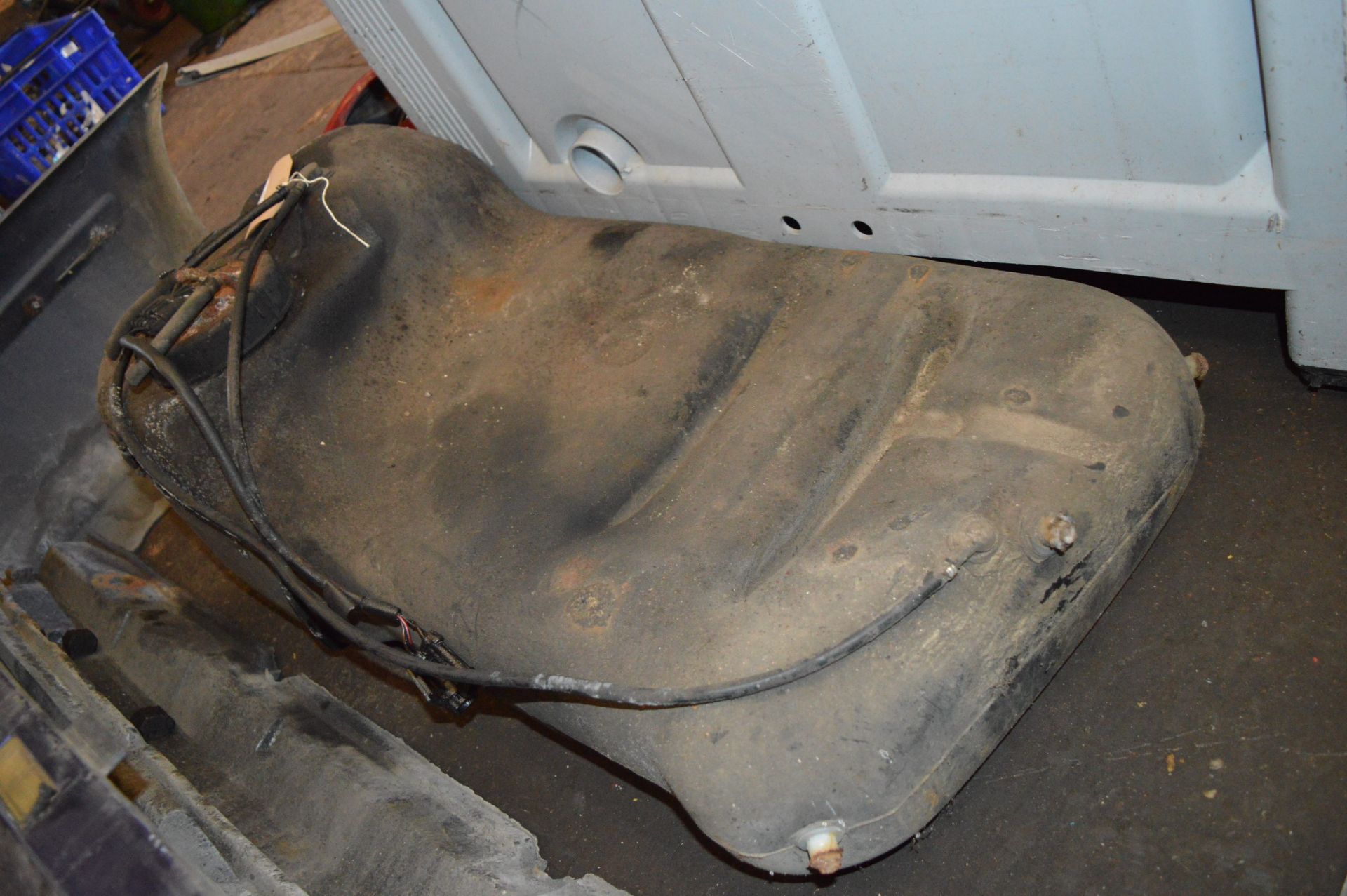 Vauxhall Calibra Fuel Tank - Image 2 of 2