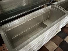 Novum Chest Freezer with Dome Top Transparent Lid