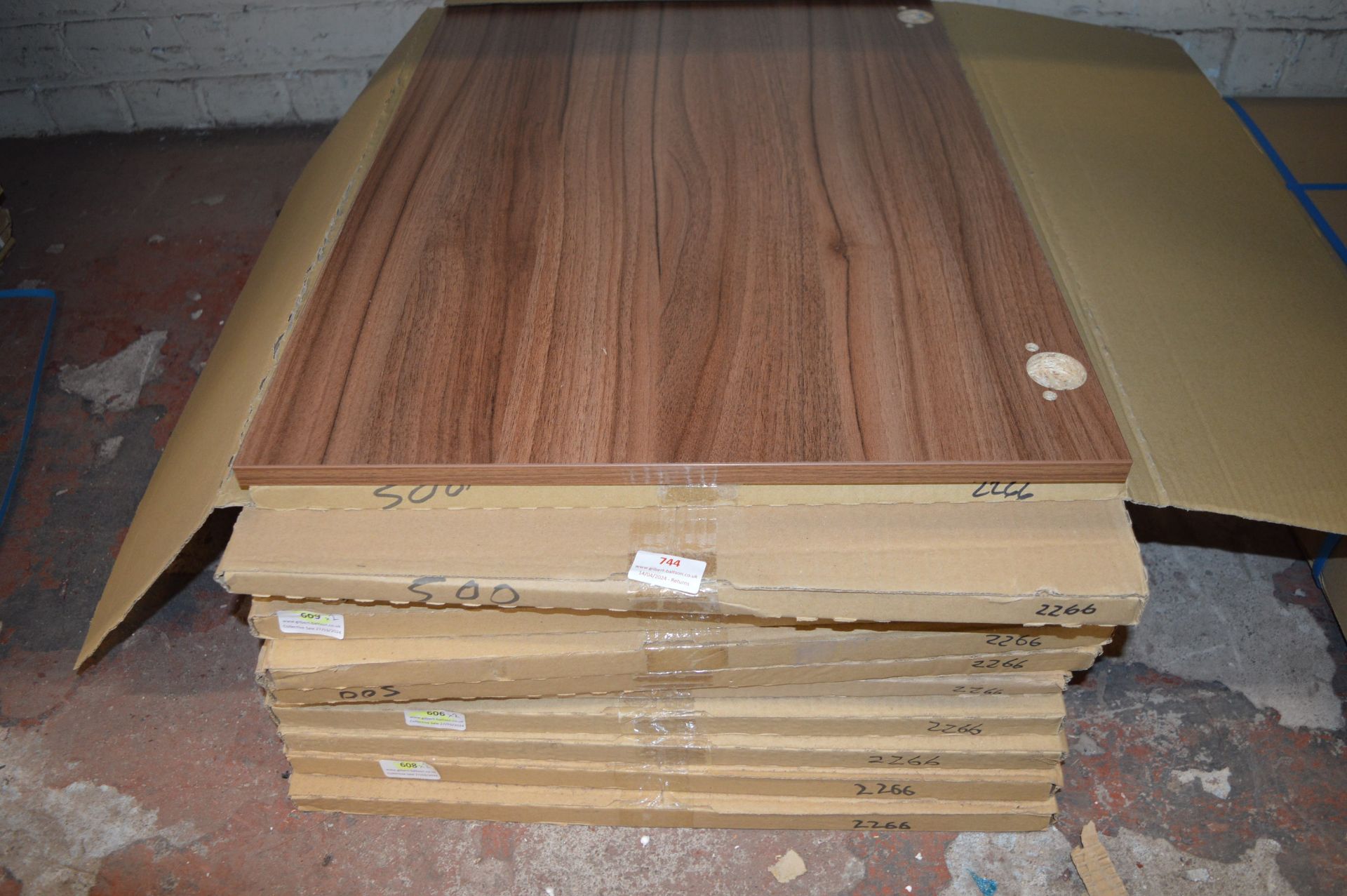 ~10 Walnut Frontal Door Panels 500x700mm