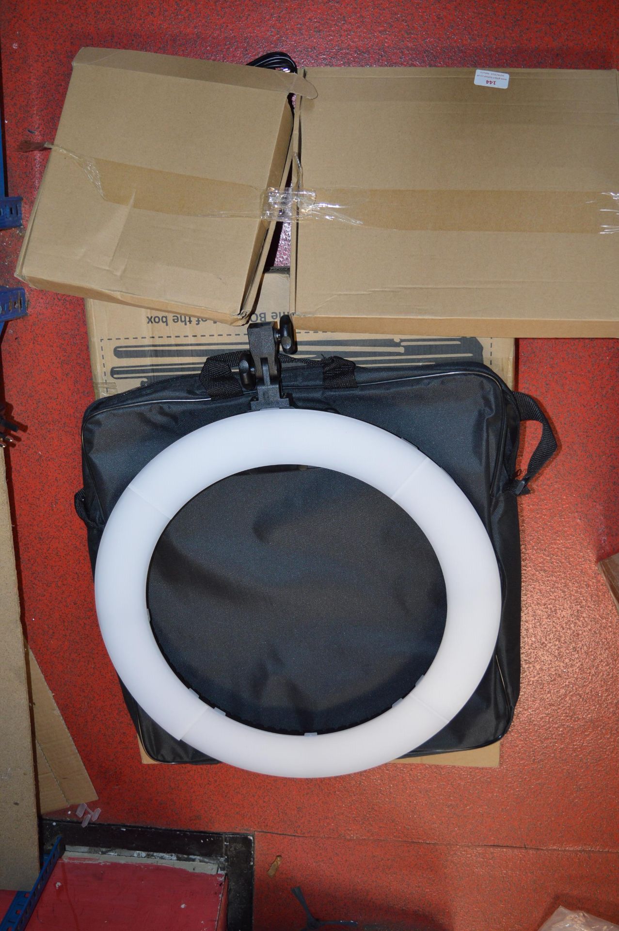 *LED Ring Light