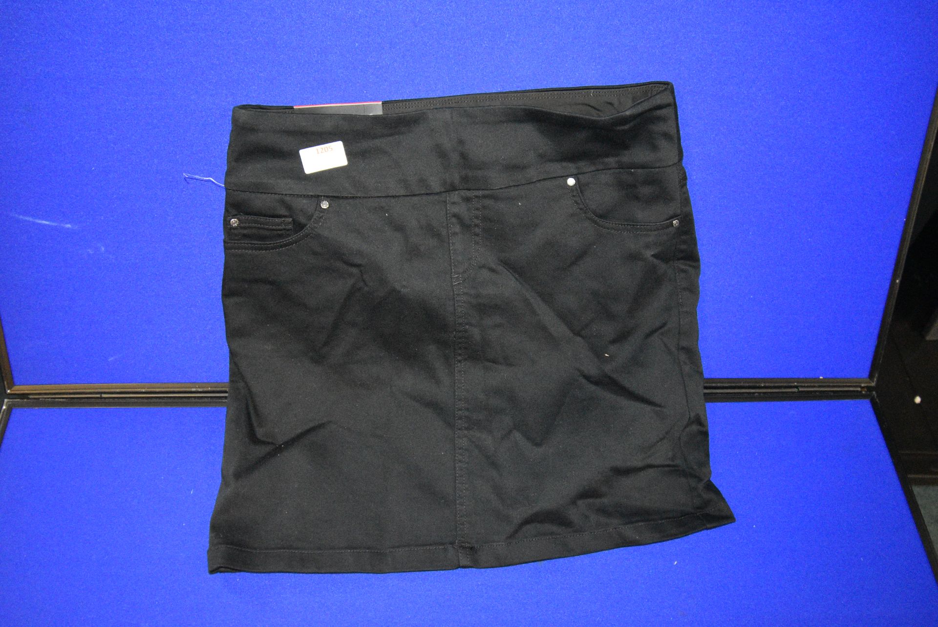 *SC & Co. Black Cotton Skirt Size: M