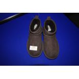 Children’s Ugg Style Boots in Chocolate Size: 12