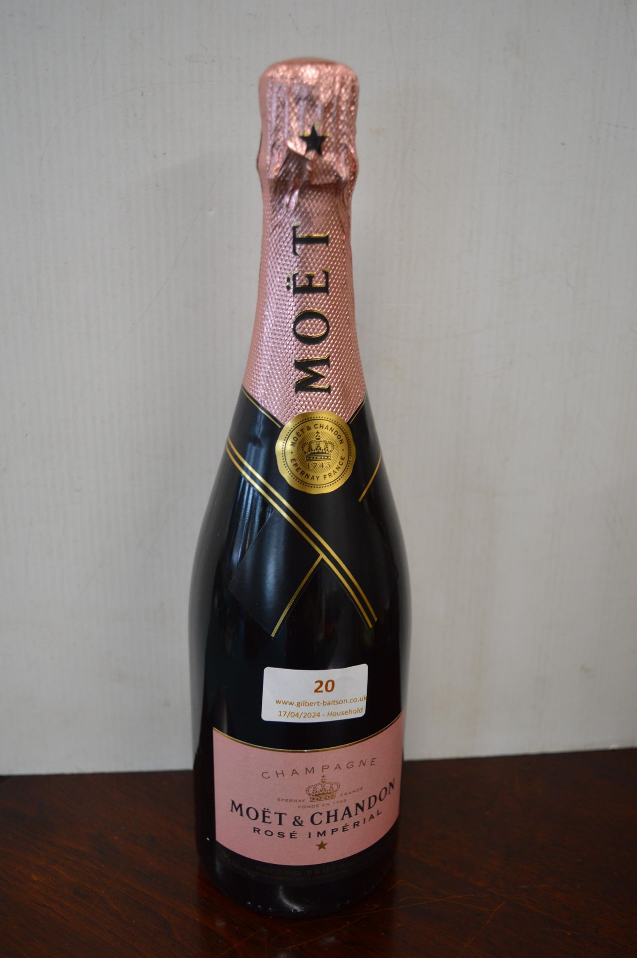 Moet and Chandon Rose Imperial Champagne 75cl