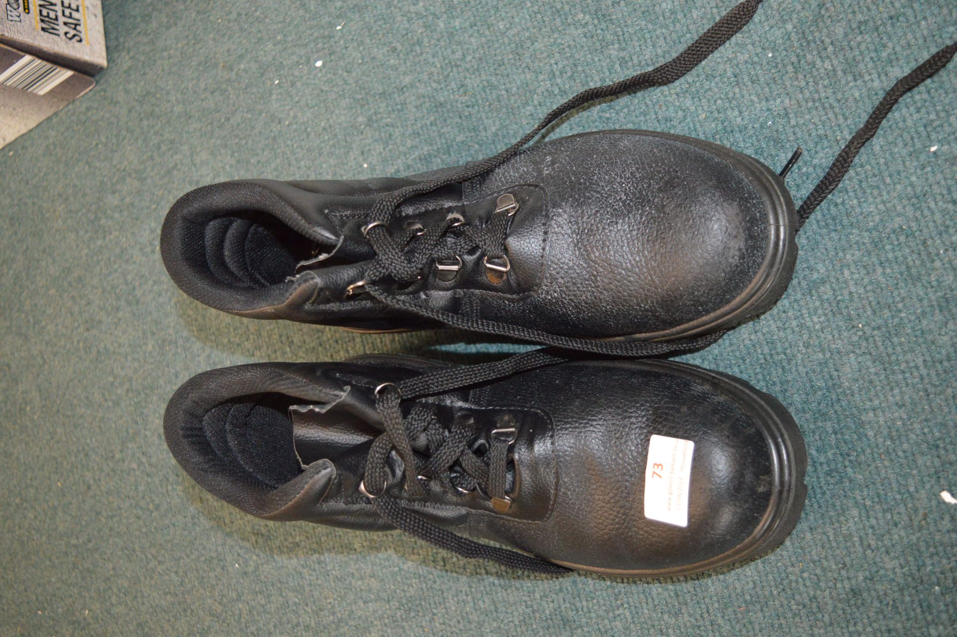 Pair of Biloxxi Safety Boots Size: 8
