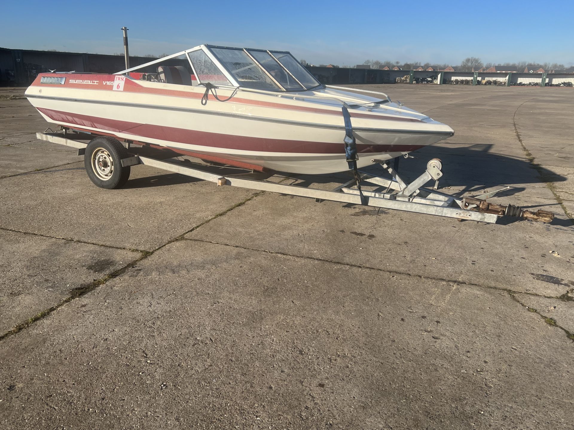 Roger Clark Spirit (Bow Rider) Speedboat - Image 4 of 6