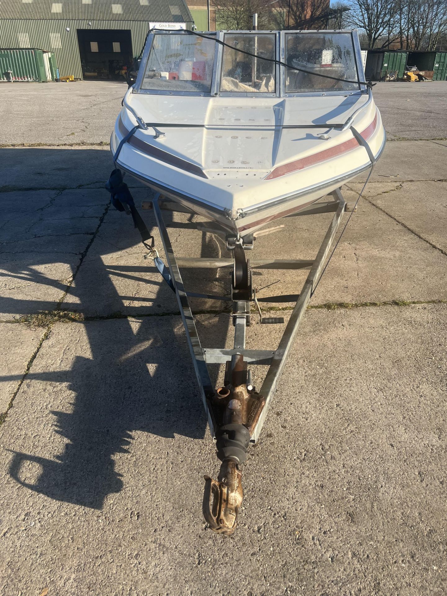 Roger Clark Spirit (Bow Rider) Speedboat - Image 5 of 6