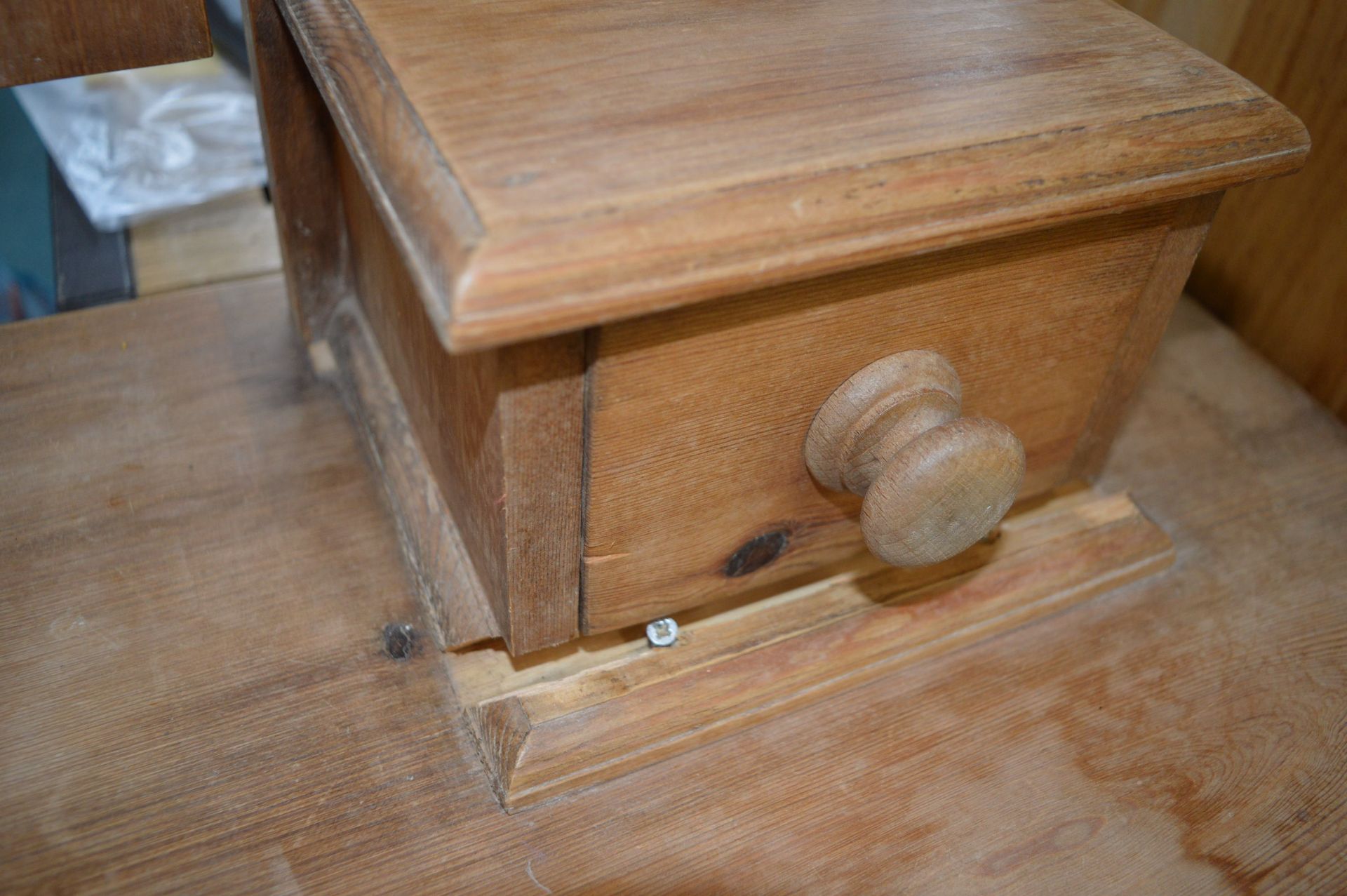 Solid Pine Dressing Table (AF) - Image 2 of 2