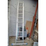 Extending Aluminium Ladder