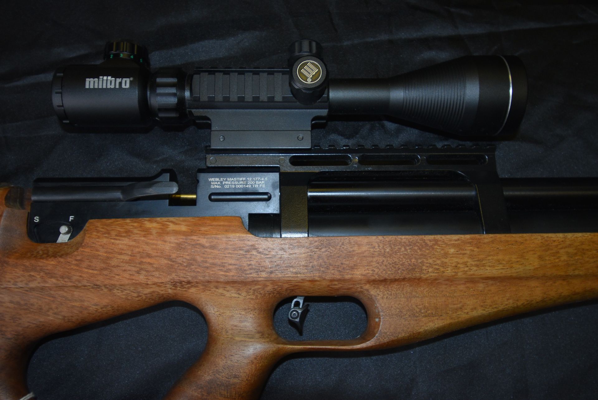 Webley Mastiff 12 Air Rifle with Milbro Telescopic Sight - Image 2 of 4