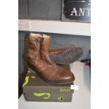 Distressed Style Fur Lined Boots Size: EU 44