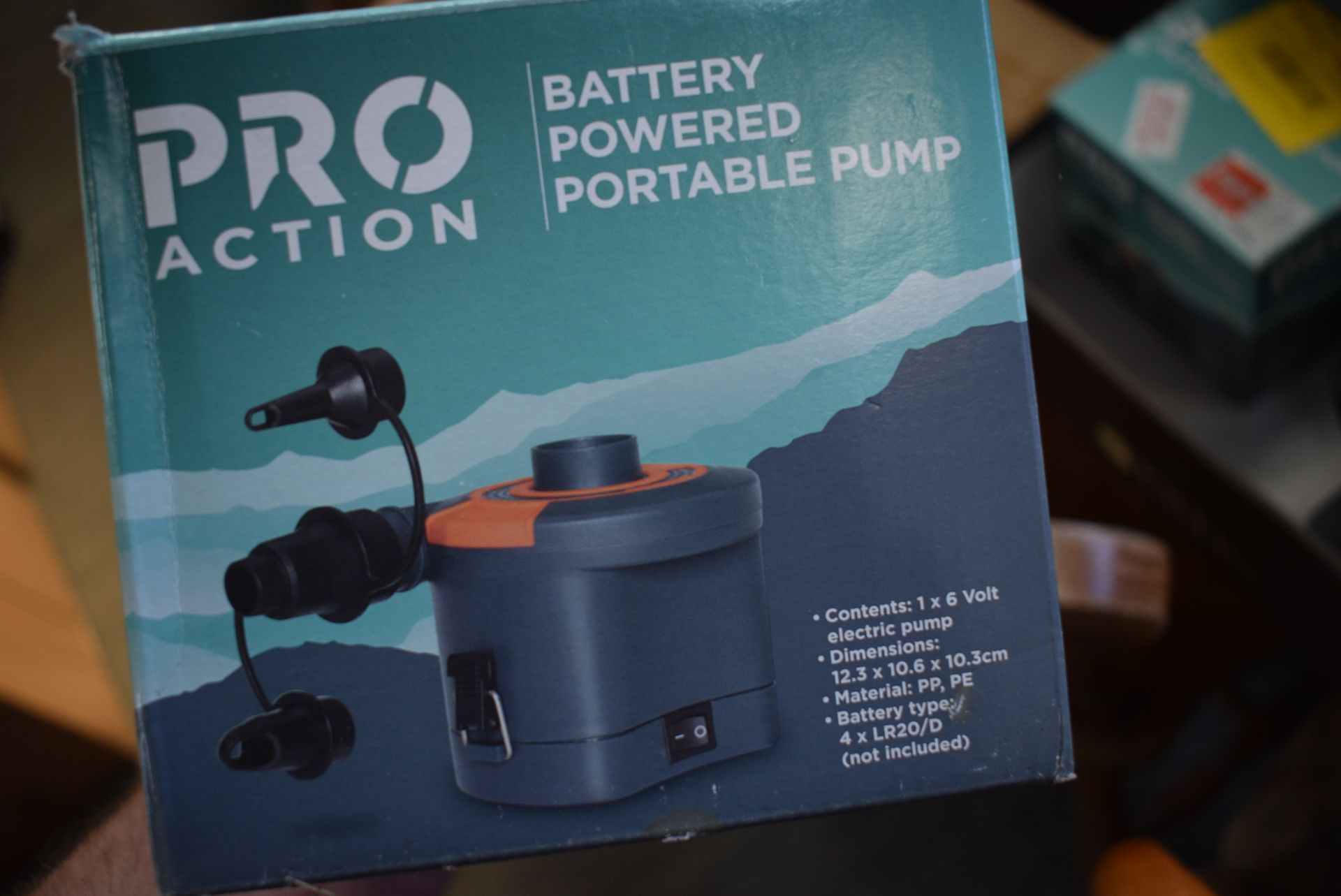 Box of ~8 Battery Powered Portable Pumps - Bild 2 aus 2