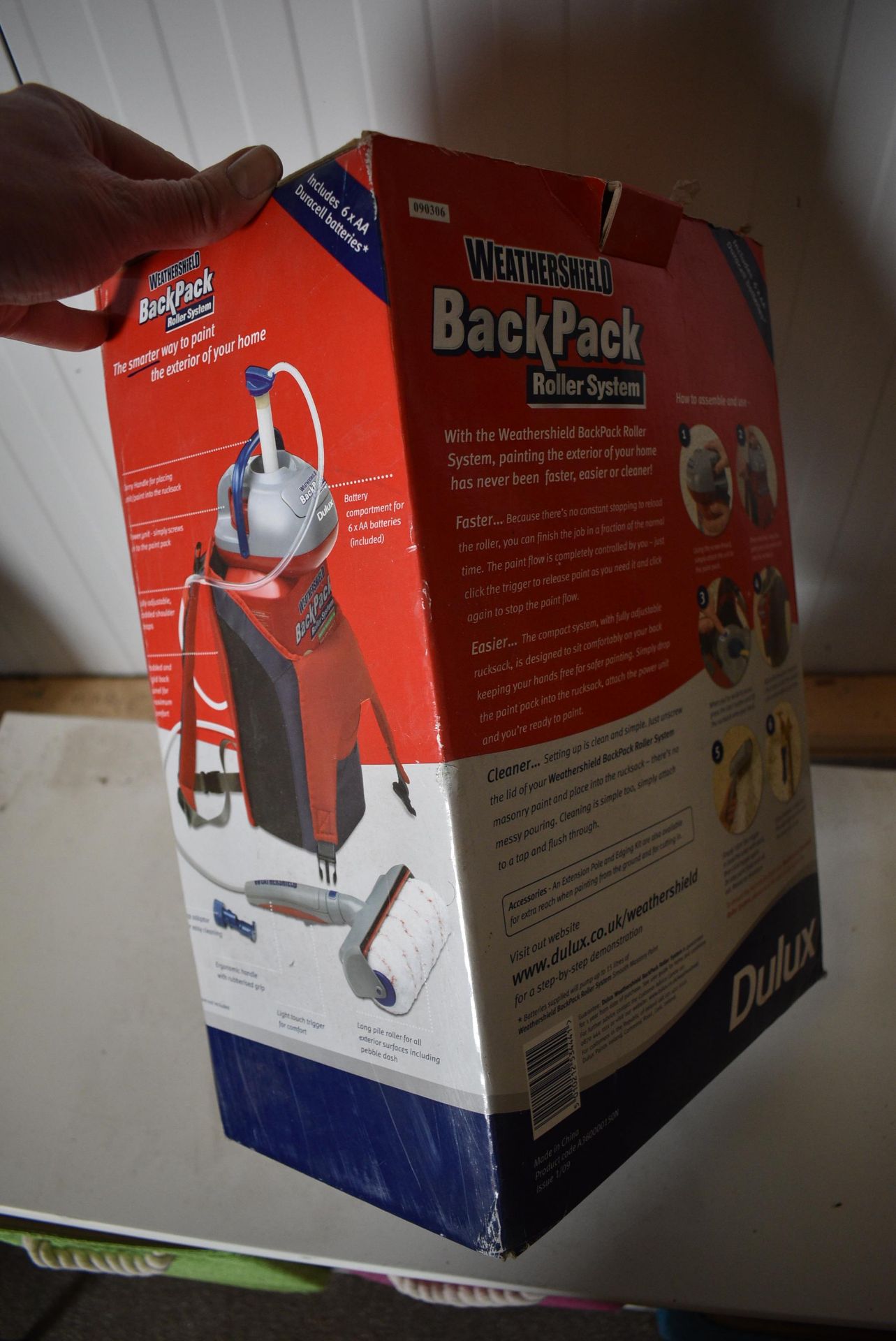 Dulux Weathershield Backpack Roller System - Image 2 of 2