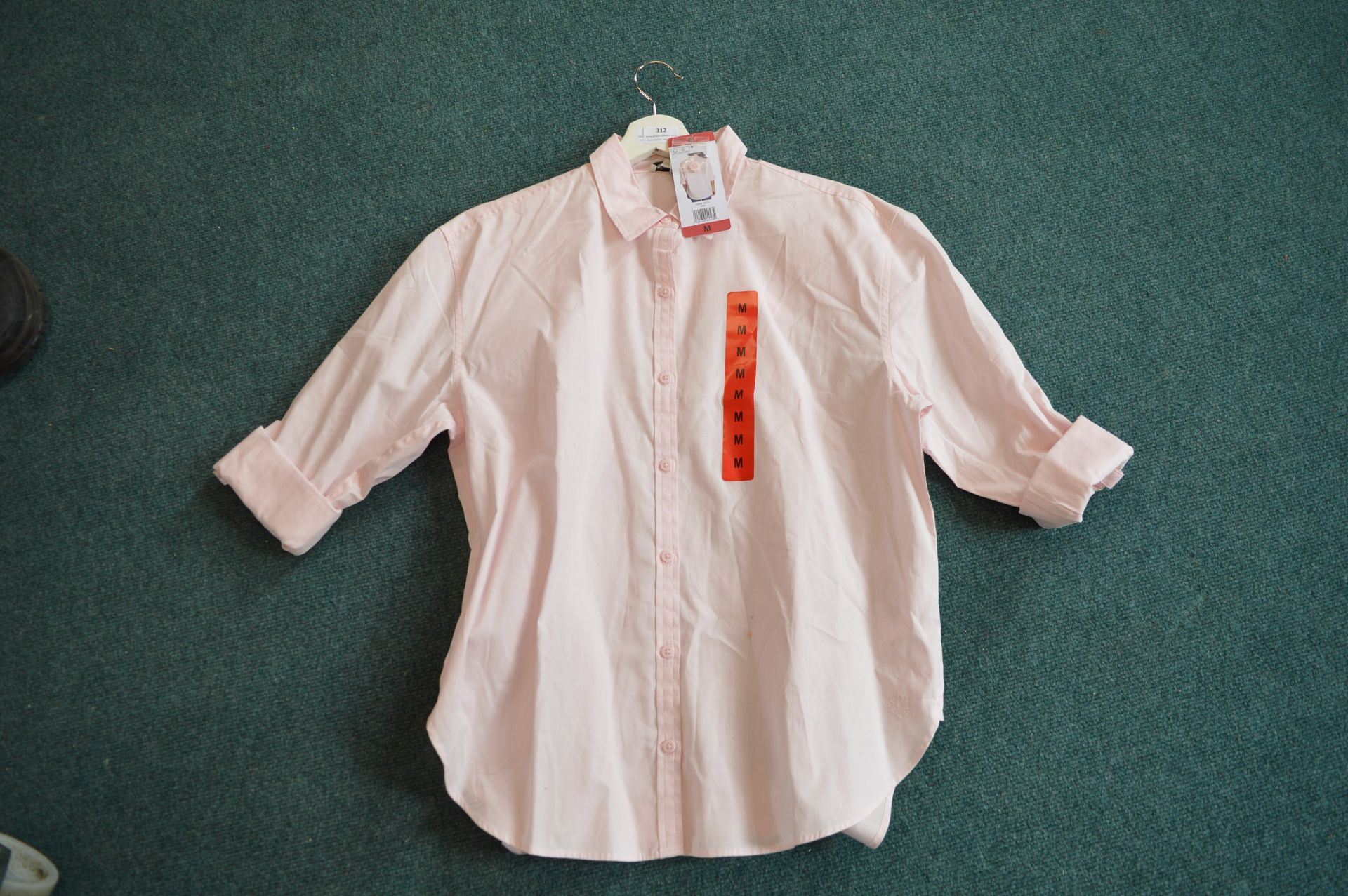 *Ella Moss lady's Pink Shirt Size: M