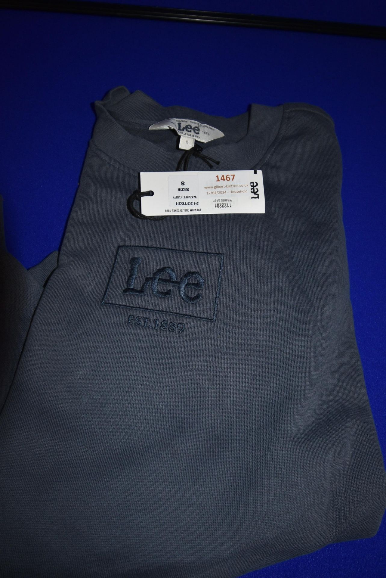 *Lee Long Sleeve Top in Grey Size: S